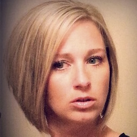 Meet your Posher, Jennifer - Picture 1 of 1